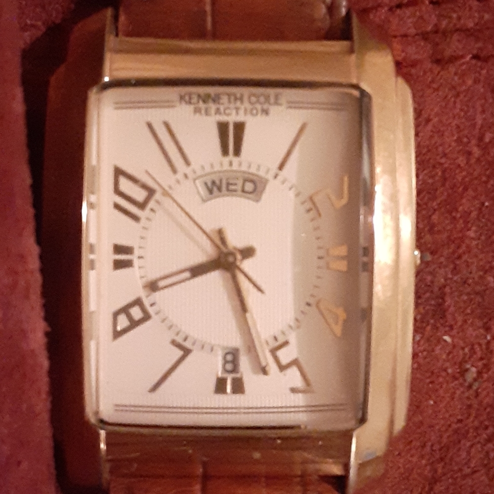 Kenneth Cole Reaction vintage watch